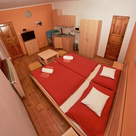 Apartament Vila Rhea Ważec Zewnętrze zdjęcie