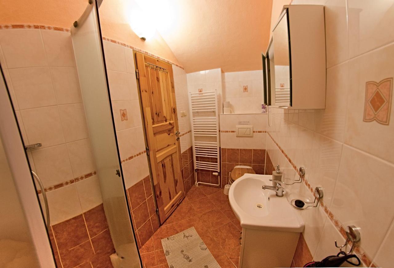 Apartament Vila Rhea Ważec Zewnętrze zdjęcie