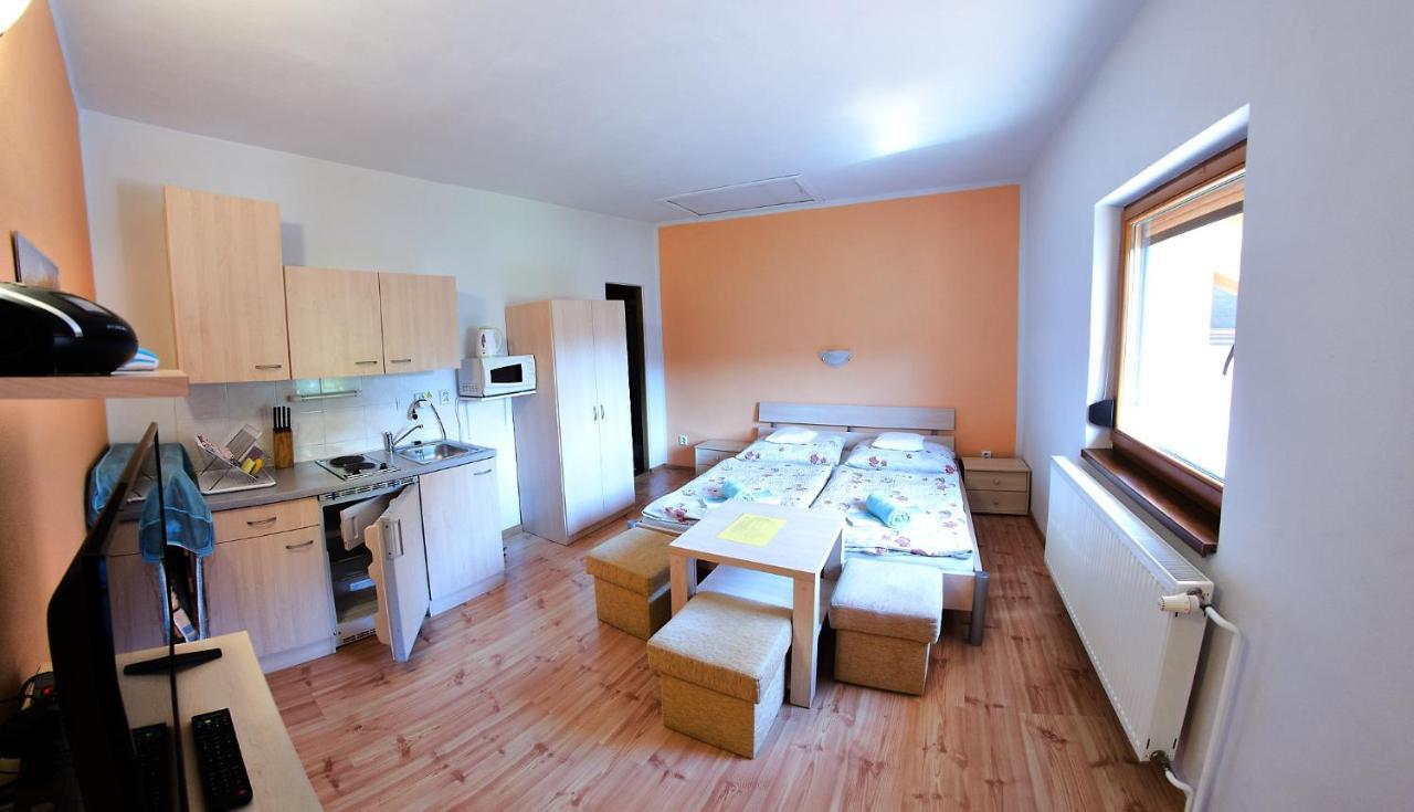 Apartament Vila Rhea Ważec Zewnętrze zdjęcie