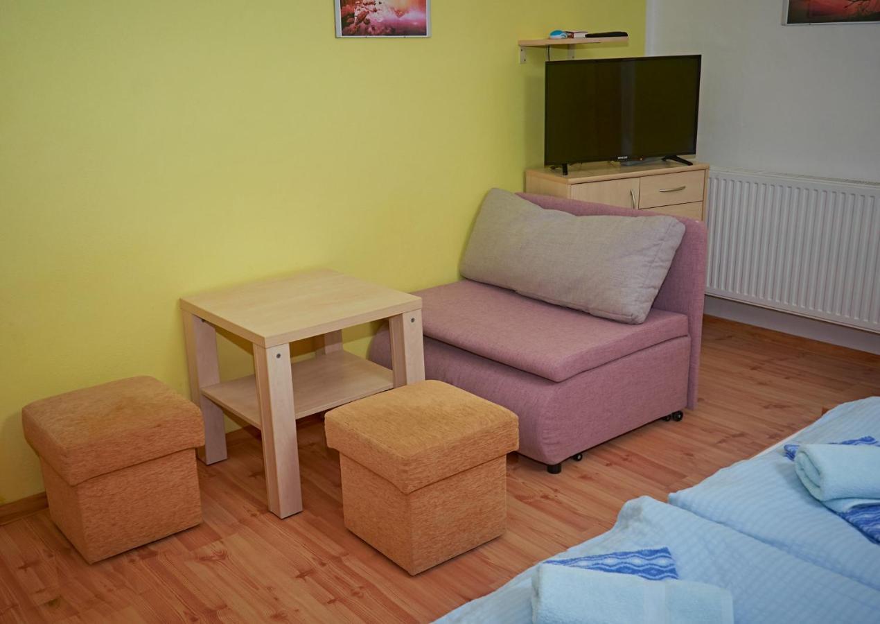 Apartament Vila Rhea Ważec Zewnętrze zdjęcie