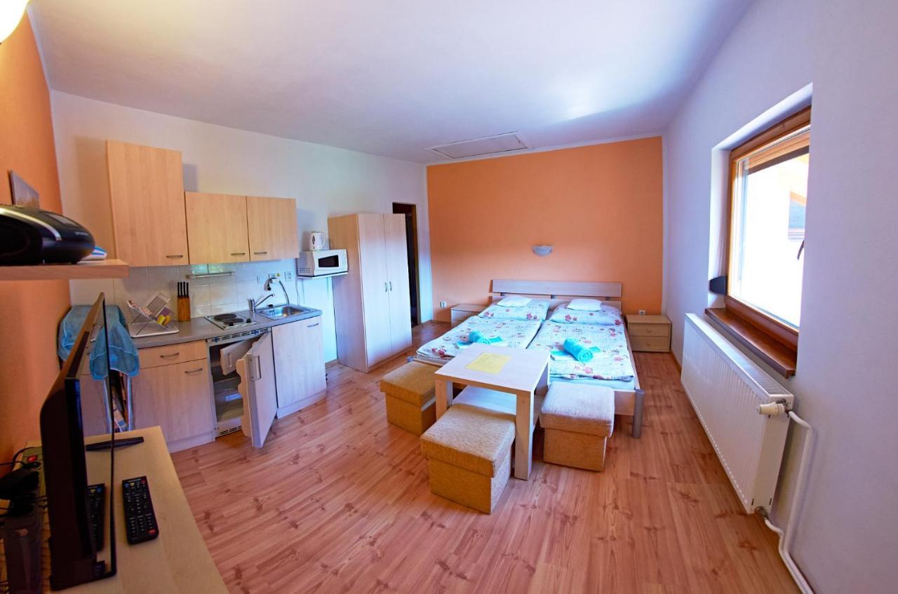 Apartament Vila Rhea Ważec Zewnętrze zdjęcie