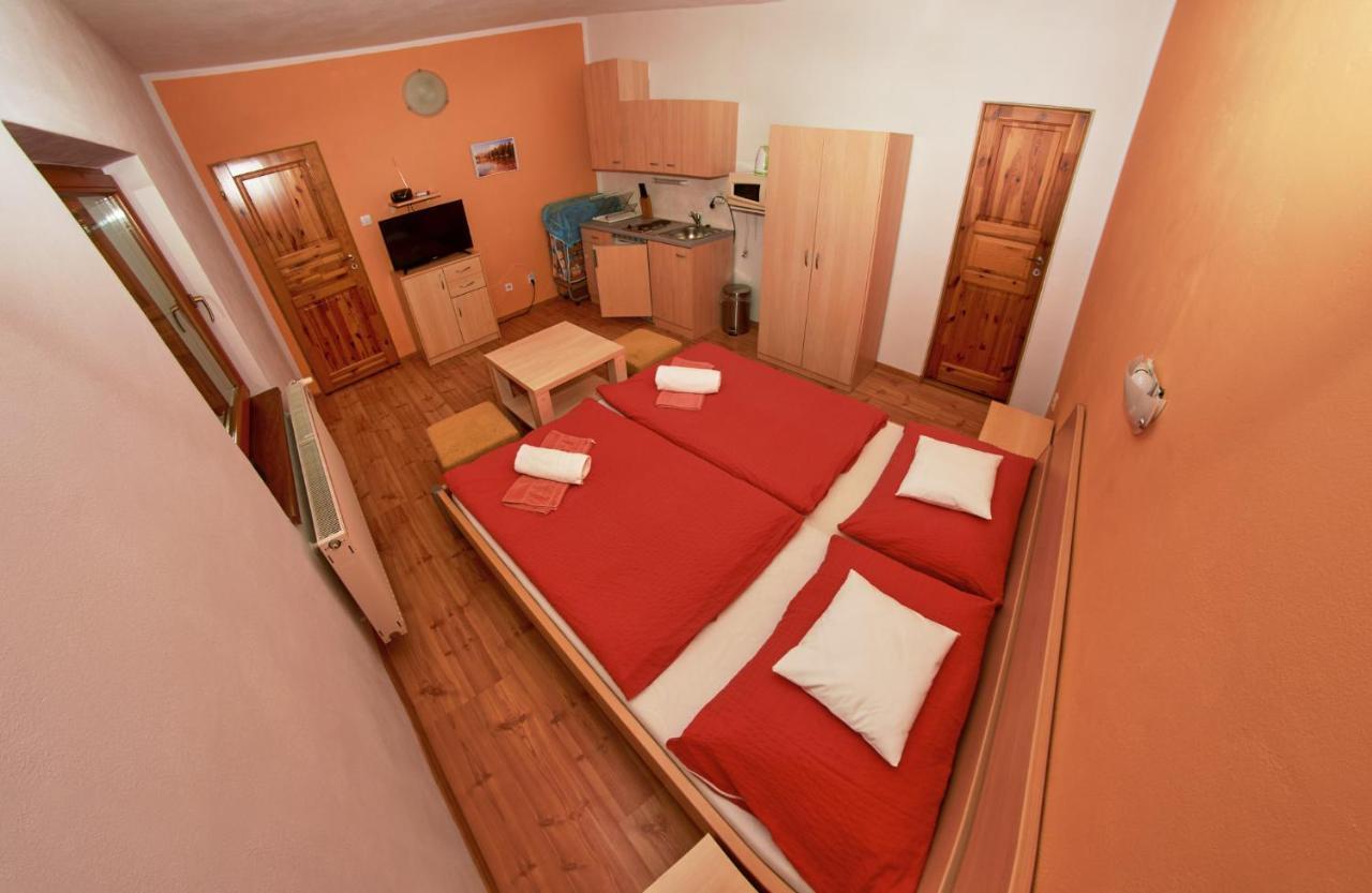 Apartament Vila Rhea Ważec Zewnętrze zdjęcie